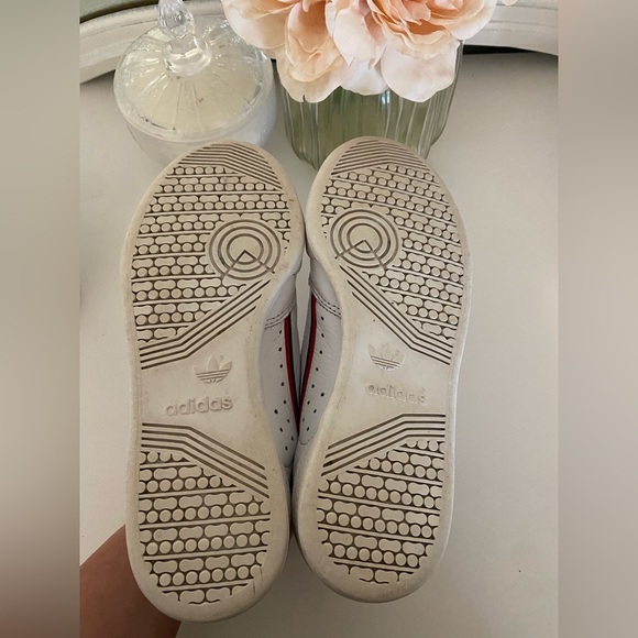 Boys Adidas Leather Sneakers - Picture 6 of 9